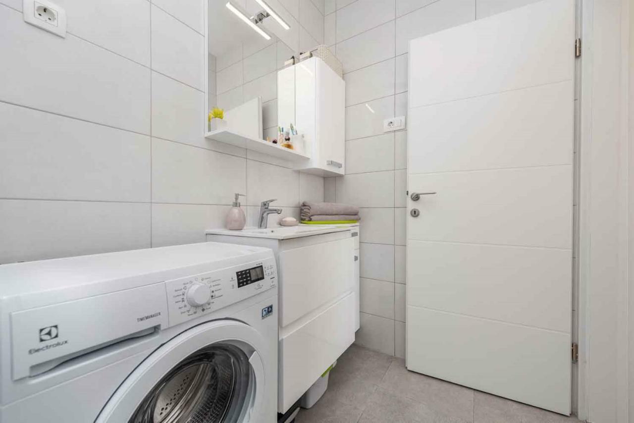 Sea The Sunset Apartment Задар Екстериор снимка